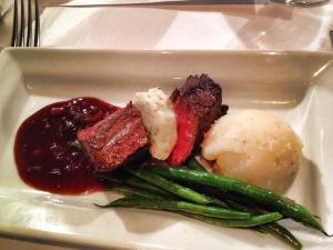 10151001_10203539068186483_49327554_n